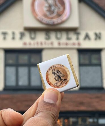 Customised Restaurant Squares